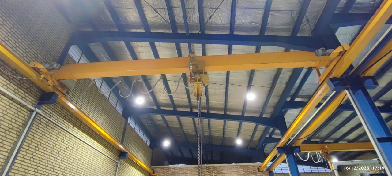 ساخت جرثقیل ریلی و دروازه ای طاهری در دزفول